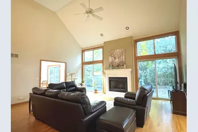 3824 Patty Berg Court, Woodridge, IL 60517 - Photo 8