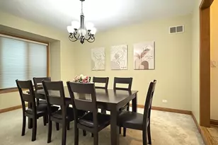 3824 Patty Berg Ct, Woodridge, IL 60517 - Photo 4