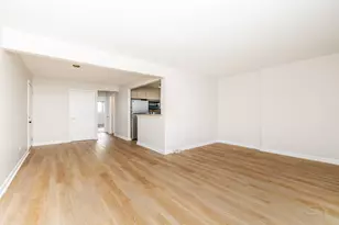 454 E Spruce Dr, Palatine, IL 60074 - Photo 6