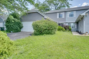 1320 Andover Dr, Aurora, IL 60504 - Photo 2