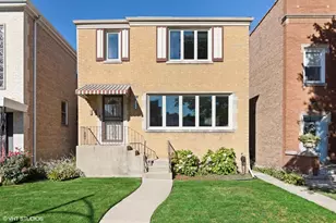 5016 N Mango Ave, Chicago, IL 60630 - Photo 1