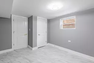3053 W 77th St, Chicago, IL 60652 - Photo 20
