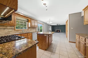 651 Columbia Dr, New Lenox, IL 60451 - Photo 12