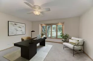 1500 Royal Oak Rd, Darien, IL 60561 - Photo 4