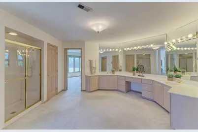 1500 Royal Oak Road, Darien, IL 60561 - Photo 28