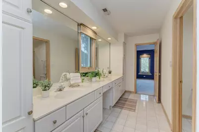 1500 Royal Oak Road, Darien, IL 60561 - Photo 32