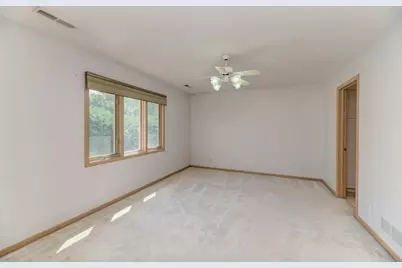 1500 Royal Oak Road, Darien, IL 60561 - Photo 30