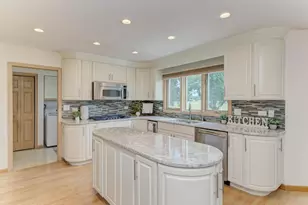 1500 Royal Oak Rd, Darien, IL 60561 - Photo 20