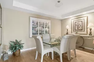 425 Benjamin Dr, Vernon Hills, IL 60061 - Photo 18