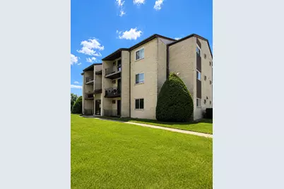 9865 Cordoba Court #1B, Orland Park, IL 60462 - Photo 2