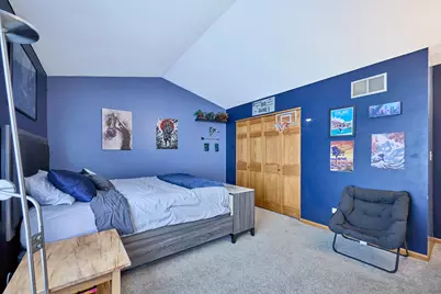 1140 Sandhurst Lane, Carol Stream, IL 60188 - Photo 22