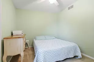 301 S Evergreen Ln, Bloomington, IL 61704 - Photo 26