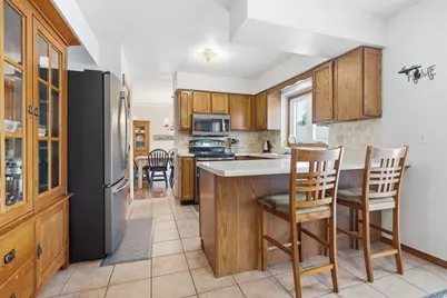 301 S Evergreen Lane, Bloomington, IL 61704 - Photo 12