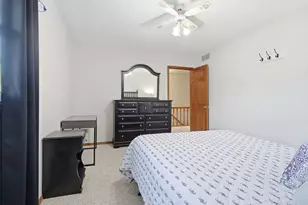 301 S Evergreen Ln, Bloomington, IL 61704 - Photo 30