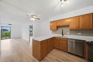 7414 W Irving Park Rd, Norridge, IL 60706 - Photo 8