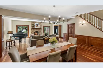 469 Duane Street, Glen Ellyn, IL 60137 - Photo 2