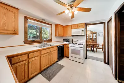 125 Lynnfield Lane, Schaumburg, IL 60193 - Photo 14