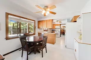 125 Lynnfield Ln, Schaumburg, IL 60193 - Photo 12