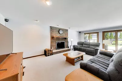 125 Lynnfield Lane, Schaumburg, IL 60193 - Photo 16
