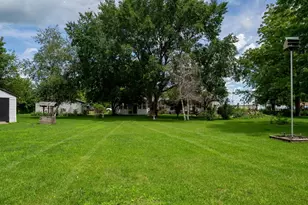 310 E Jefferson St, Dana, IL 61321 - Photo 40