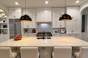 1914 N Rockwell St, Chicago, IL 60647 - Photo 2