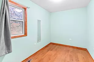 3154 S Canal St, Chicago, IL 60616 - Photo 12