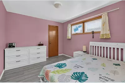 5328 S Melvina Avenue, Chicago, IL 60638 - Photo 8