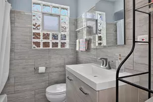 5328 S Melvina Ave, Chicago, IL 60638 - Photo 10