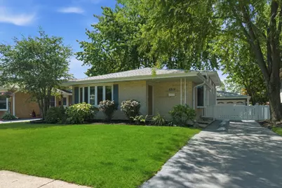 5215 138th Place, Crestwood, IL 60418 - Photo 2