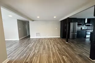 2413 Meridian Dr, Joliet, IL 60431 - Photo 12