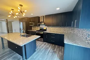 2413 Meridian Dr, Joliet, IL 60431 - Photo 16