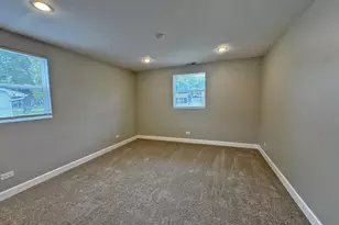 2413 Meridian Dr, Joliet, IL 60431 - Photo 20