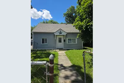 226 N Farnsworth Avenue, Aurora, IL 60505 - Photo 1