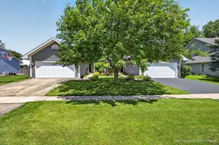 330 W Amie Ave, Hinckley, IL 60520 - Photo 1