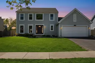 1196 Hummingbird Ln, Grayslake, IL 60030 - Photo 1