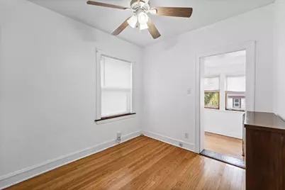 5705 W Melrose Street, Chicago, IL 60634 - Photo 16