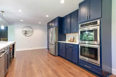 816 Black Partridge Road, McHenry, IL 60051 - Photo 6