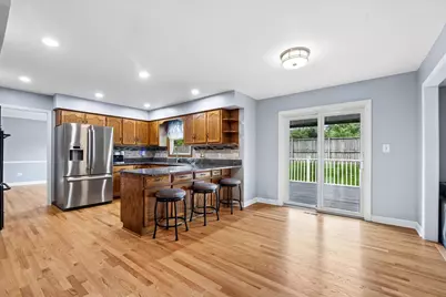 6076 Angel Lane, Lisle, IL 60532 - Photo 4
