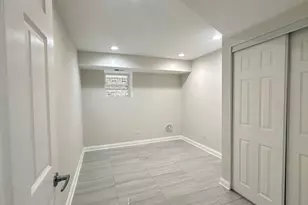 5224 N Bernard St, Chicago, IL 60625 - Photo 6