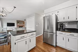 612 Spyglass Ct, North Aurora, IL 60542 - Photo 12