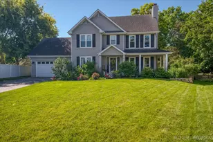 612 Spyglass Ct, North Aurora, IL 60542 - Photo 2