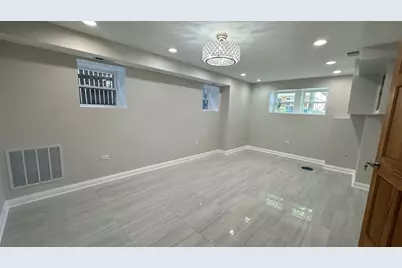 5226 N Bernard Street #G, Chicago, IL 60625 - Photo 2