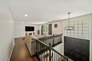 2516 Jackson Dr, Woodridge, IL 60517 - Photo 8