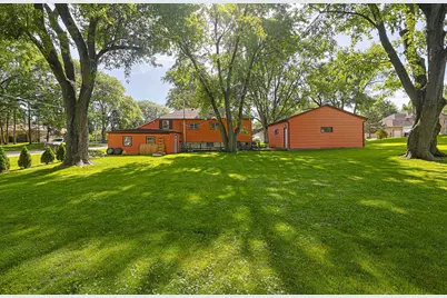 1400 Marion Street, Schaumburg, IL 60193 - Photo 22