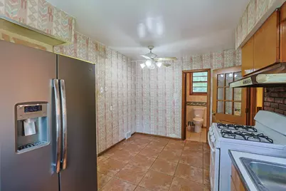 1400 Marion Street, Schaumburg, IL 60193 - Photo 12