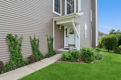 1009 E Wilson Avenue, Lombard, IL 60148 - Photo 2