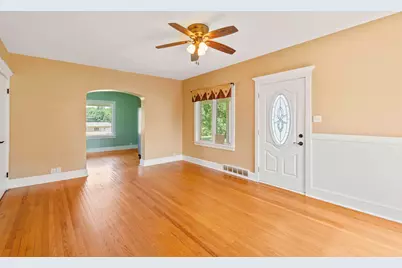 10202 Perry Road, Dekalb, IL 60115 - Photo 4