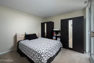 6010 Oakwood Dr, Lisle, IL 60532 - Photo 12
