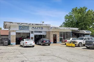 1030 W Touhy Ave, Park Ridge, IL 60068 - Photo 6