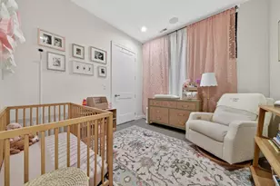 1751 W Roscoe St, Chicago, IL 60657 - Photo 14